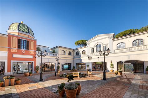 reggia designer outlet